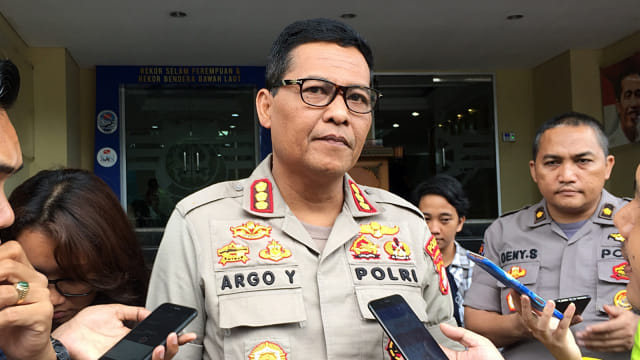 Polri Lacak Jual-Beli Sertifikat Vaksin di e-Commerce